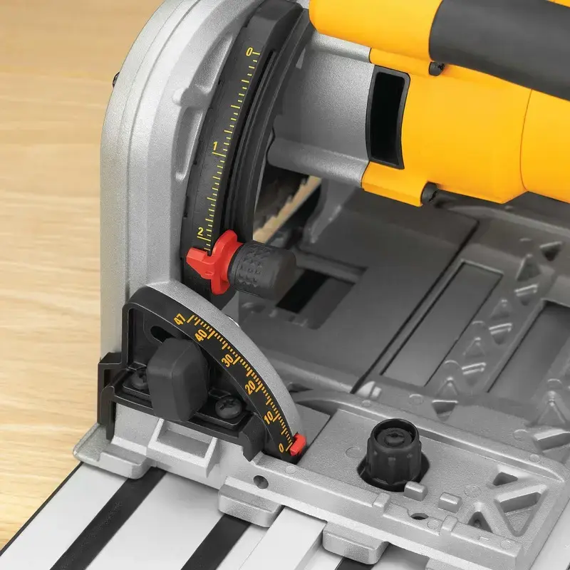 Diskinis pjūklas DeWALT DWS520KTR-QS 16.5 cm 4000 RPM 1300 W