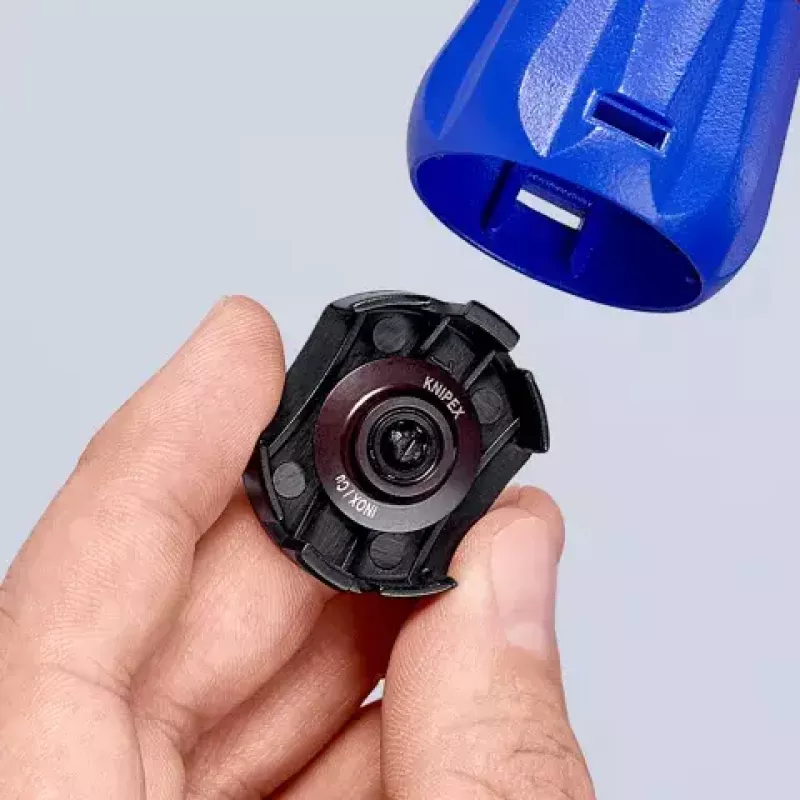 Pipecutter Knipex 90 31 03 BK tinkamas žalvariui variui plienui