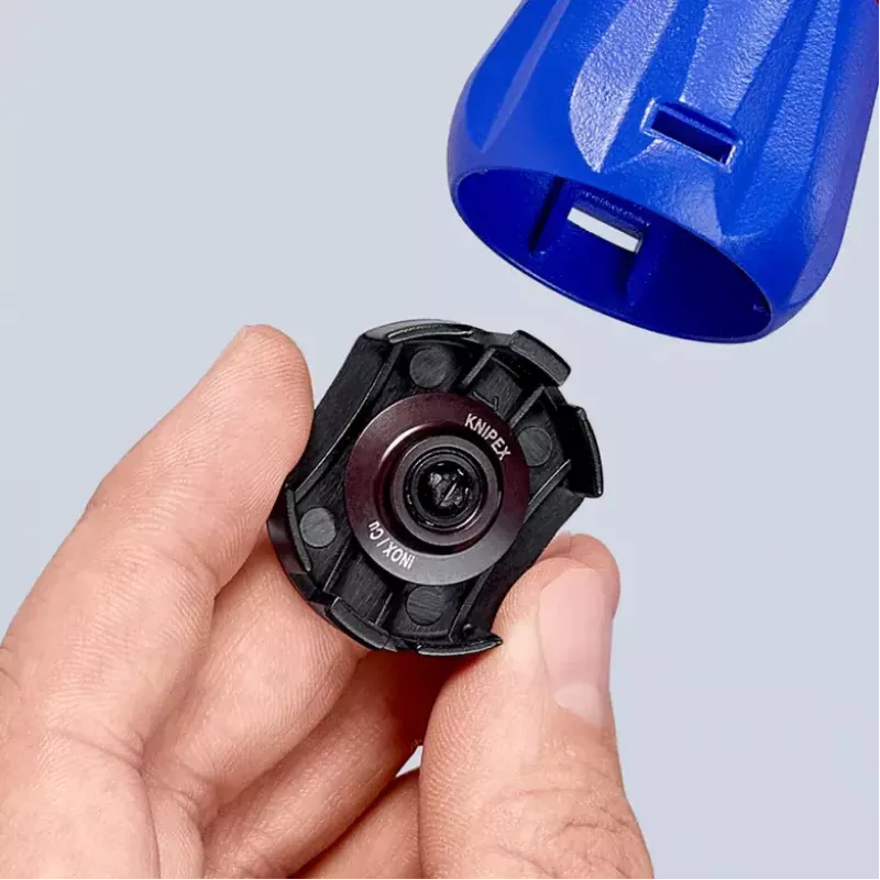 Pipecutter Knipex 90 31 03 BK tinkamas žalvariui variui plienui
