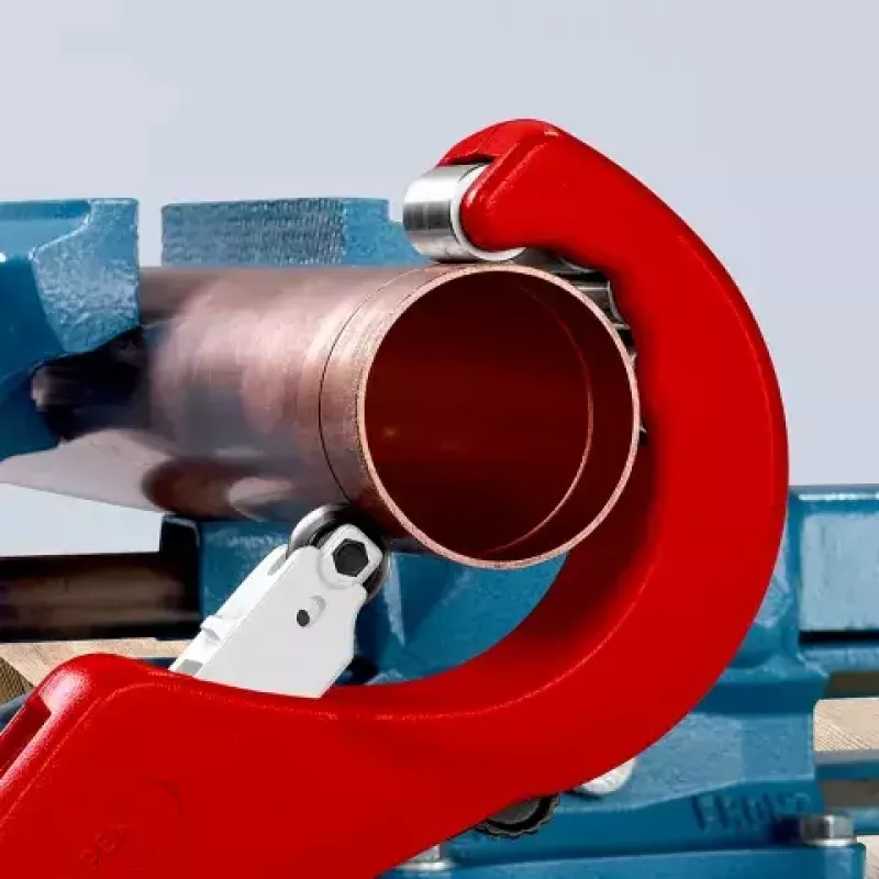 Pipecutter Knipex 90 31 03 BK tinkamas žalvariui variui plienui