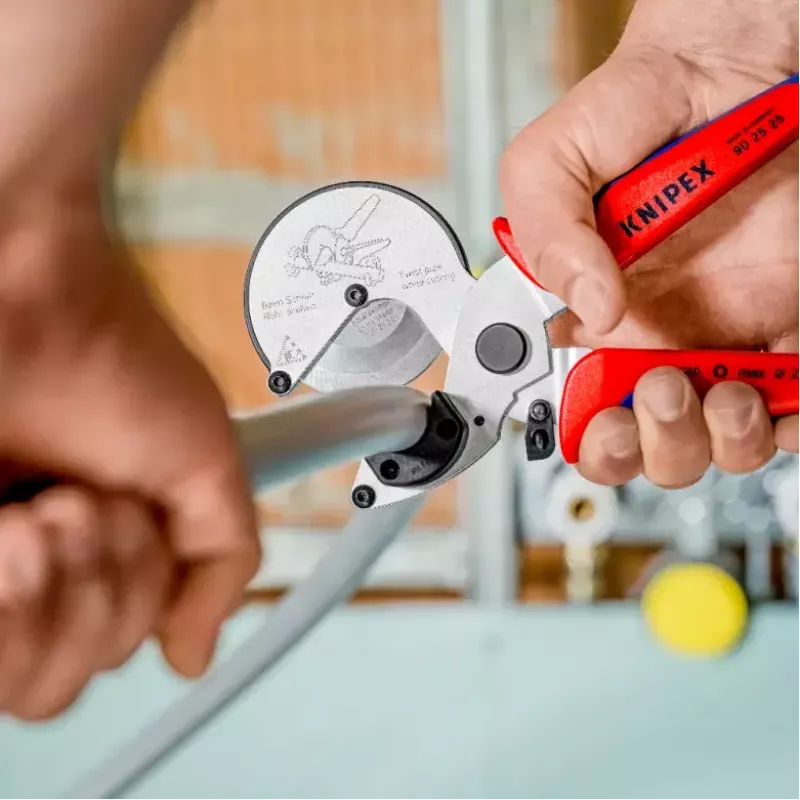 Vamzdžių žirklės Knipex 90 25 25 aliuminio juodos mėlynos raudonos 210 mm
