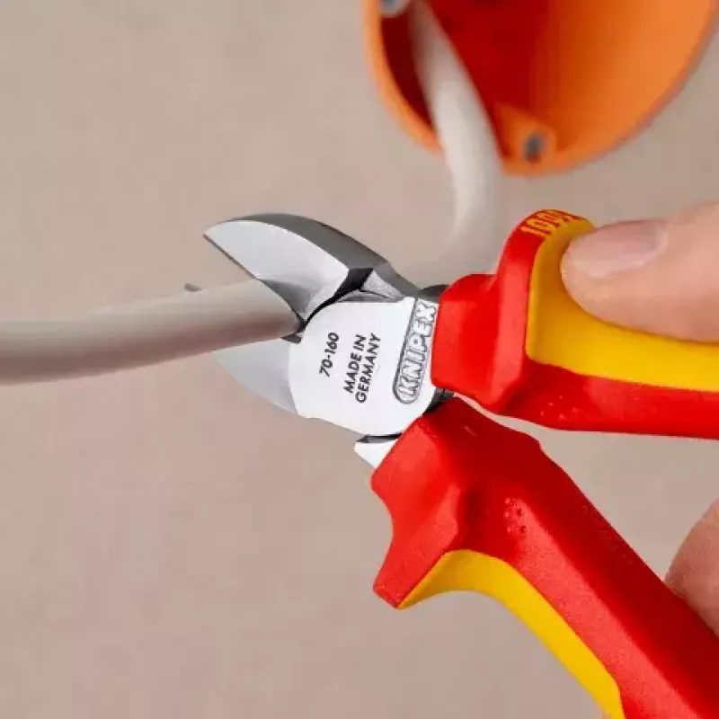 Įstrižainio pjovimo replės Knipex 70 06 160 T