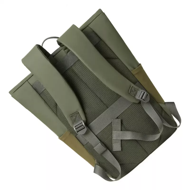 Keliautojų kuprinė Rivacase Eden alyvuogių PU oda poliesteris rPET 250x160x430mm