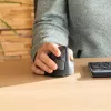 R-Go Tools ergonominė pelė R-Go HE Break su pertraukų programine įranga, vidutinė (plaštakos dydis 165-185 mm), dešiniarankiams, Bluetooth, juoda