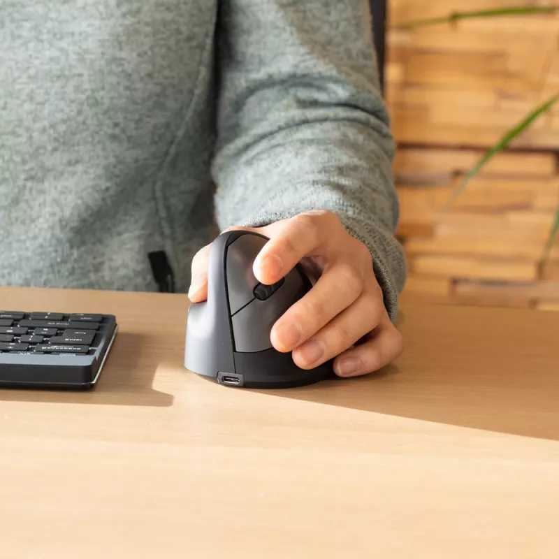 R-Go Tools ergonominė pelė R-Go HE Break su pertraukų programine įranga, vidutinė (plaštakos dydis 165–185 mm), kairiarankiams, Bluetooth, juoda