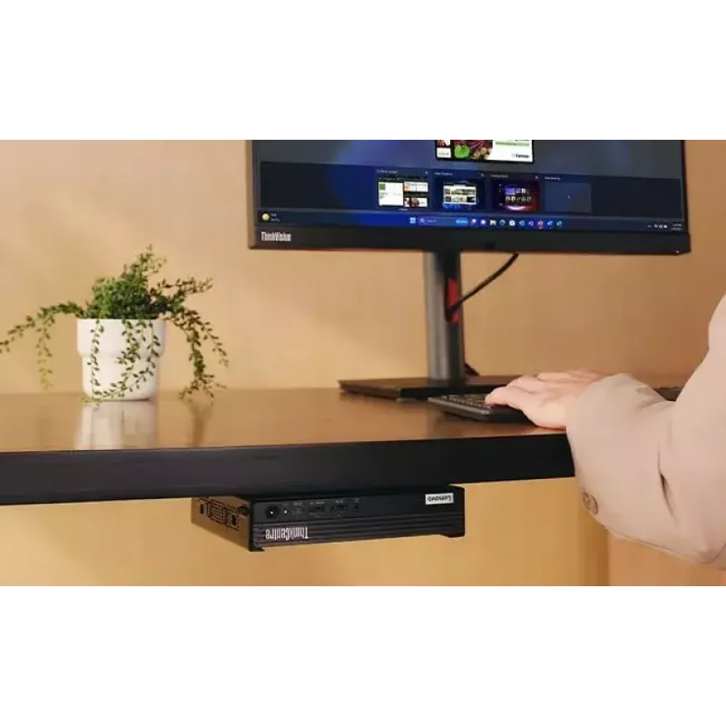 „Lenovo ThinkCentre M75q“ AMD Ryzen™ 5 8500GE 16 GB DDR5-SDRAM 512 GB SSD „Windows 11 Pro“ mini kompiuteris juodos spalvos