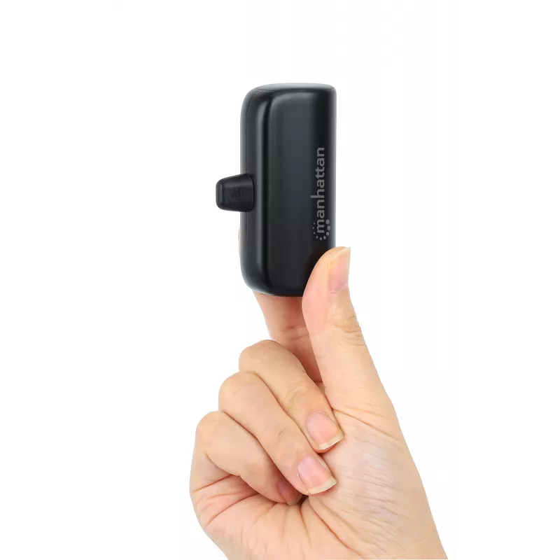 Manhattan išorinė baterija su integruotu USB-C kištuku, 5000 mAh, iki 10 W išvestis, atraminė kojelė naudojimui kaip telefono laikiklis, juoda, vienerių metų garantija