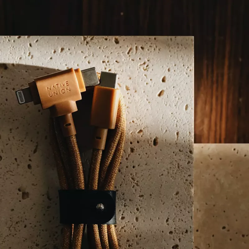 USB laidas native union Belt kabelis Duo 1,5 m USB-C į USB-C/Lightning Geltonas