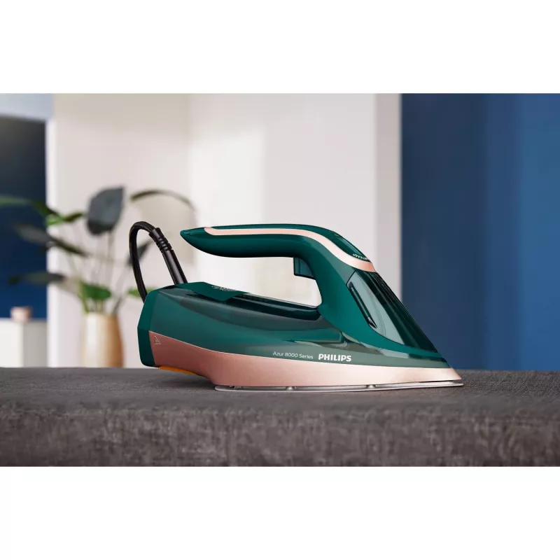 Garų lygintuvas Philips DST8030/70 — 3000 W, SteamGlide Elite padas, 0,35 L bakelis, 1,78 kg, vertikalus garinimas, žalias