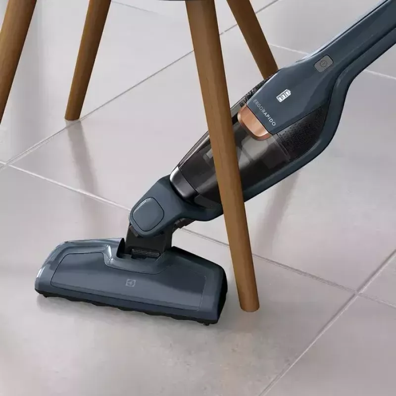 Electrolux EERC75DB 2-in-1 stick vacuum baterija Dry Cyclonic Bagless 0.5 L Blue 1.5 Ah