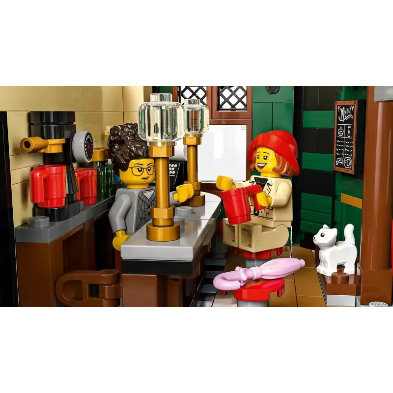 LEGO Icons statybos rinkinys 10350 Tudor Corner House — 3 266 dalys, 8 minifigūrėlės, amžius 18+, 260×250×310 mm