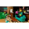 LEGO Icons statybos rinkinys 10350 Tudor Corner House — 3 266 dalys, 8 minifigūrėlės, amžius 18+, 260×250×310 mm