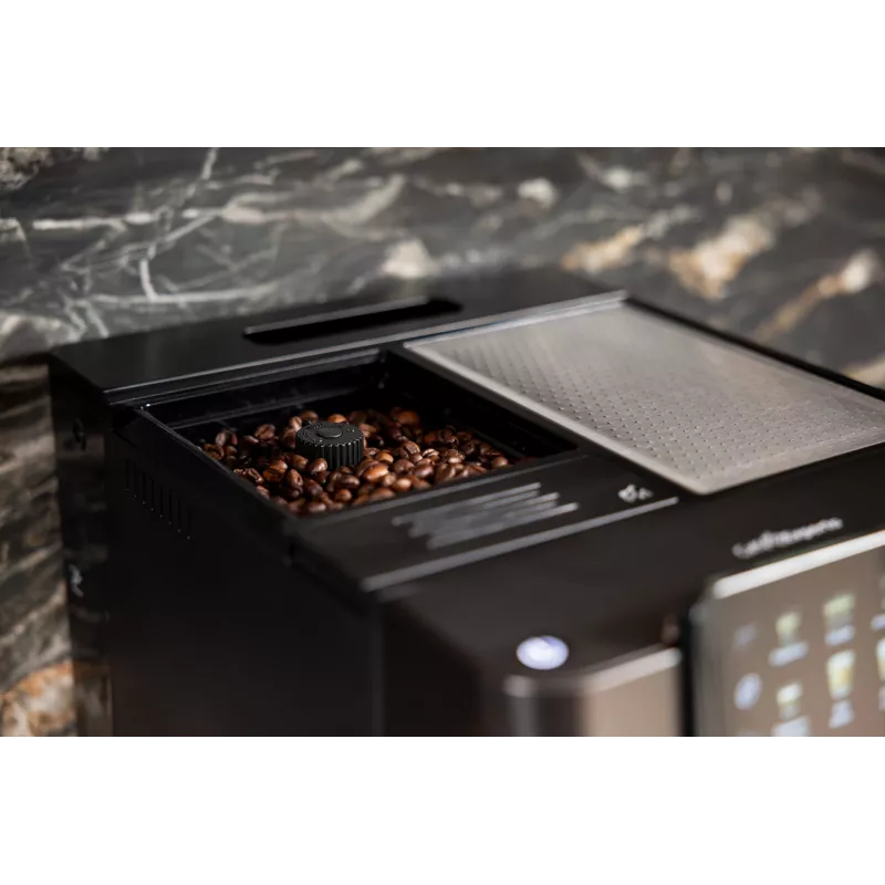 Beko CEG7304B CaffeExperto Kavos aparatas su pieno putotoju, Espreso aparatas, 2 L, Kavos pupelės, Įmontuotas malūnėlis, 1350 W, Juoda, Sidabrinė