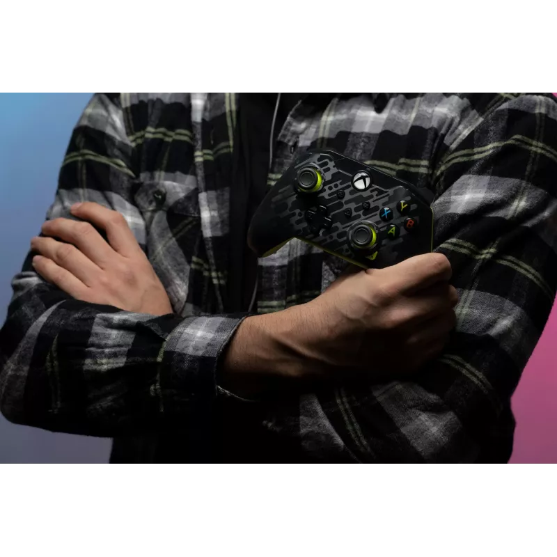 PDP laidinis valdiklis: Electric Carbon - Xbox Series X|S, Xbox One, Xbox, Windows 10/11