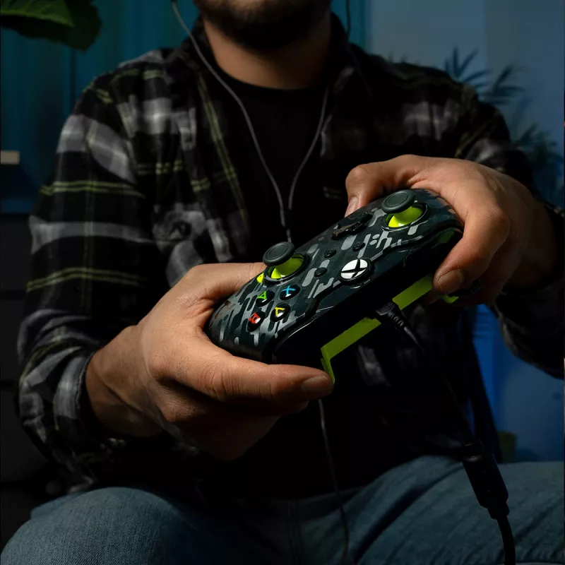 PDP laidinis valdiklis: Electric Carbon - Xbox Series X|S, Xbox One, Xbox, Windows 10/11