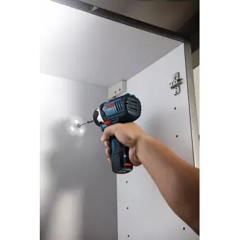 Bosch GDR 12V-105 Professional 1/4 col. 2600 aps./min. 105 N⋅m juoda, mėlyna