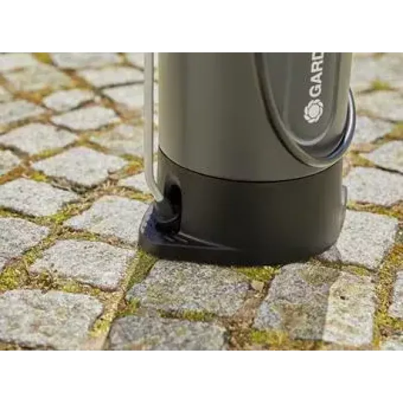 Kuprinės tipo sodo purkštuvas Gardena 11130-20