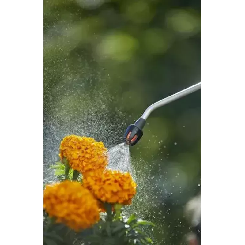 Kuprinės tipo sodo purkštuvas Gardena 11130-20