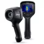 Termovizorinė kamera Flir Systems E8-PRO — 320×240 px, NETD 40 mK, IFOV 1,8 mRad, 3,5 colio ekranas, metalinis korpusas, juoda