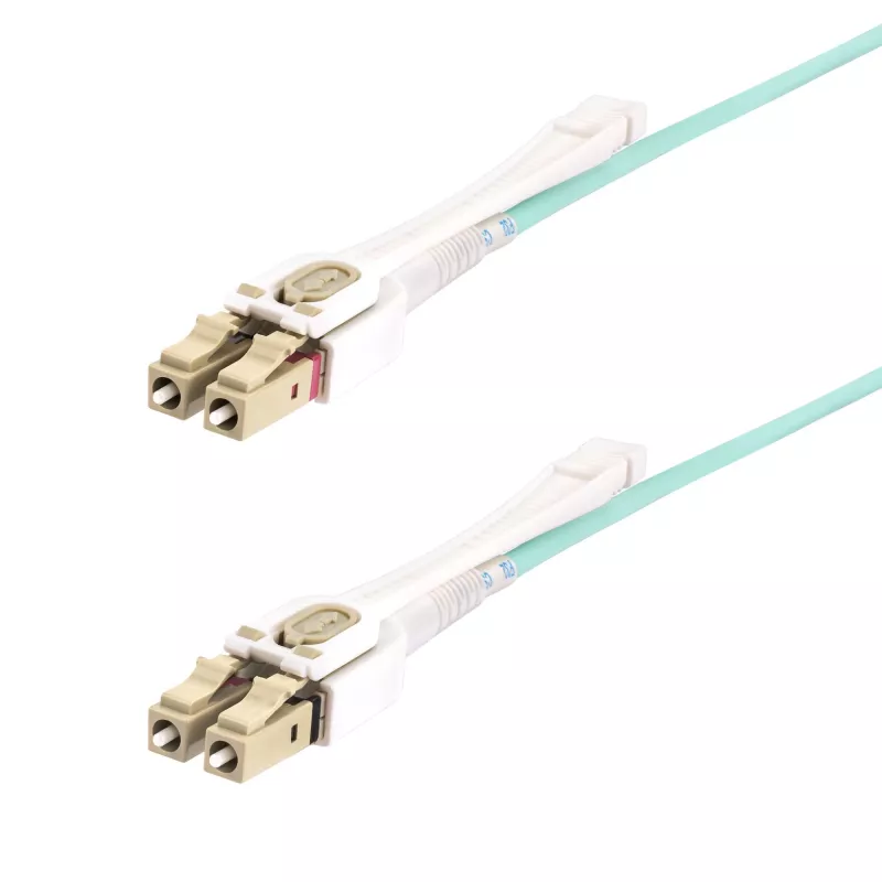 StarTech.com 10m (32.8ft) LC į LC (UPC) OM4 daugiamodis šviesolaidinis kabelis su stūmimo-traukimo skirtukais, 50/125µm, 100G, nejautrus lenkimui, maži įterpimo nuostoliai - LSZH šviesolaidinis jungiamasis laidas