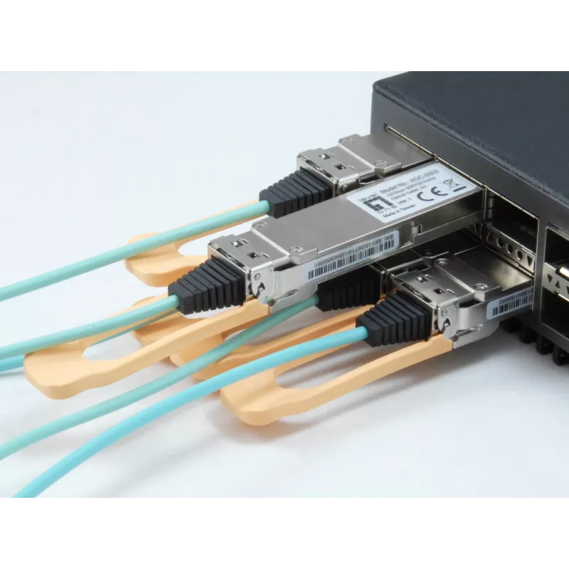 LevelOne AOC-0502 tinklo siųstuvo-imtuvo modulis Šviesolaidinis 103100 Mbit/s QSFP28 850 nm