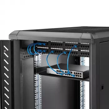 StarTech.com 1U fiksuota serverių stovo montavimo lentyna – 10 colių gylio plieninė universali konsolinė dėkla 19 colių AV/tinklo įrangos stovui – tvirtas plienas – keliamoji galia 44 svarai/20 kg, juoda