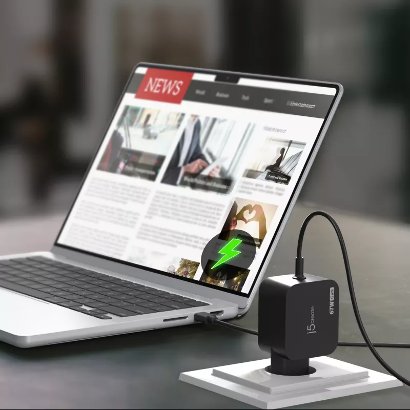 j5create JUP1565DCE3A-EN 67W GaN PD USB-C® Mini įkroviklis su 3 tipų DC jungtimis - EU