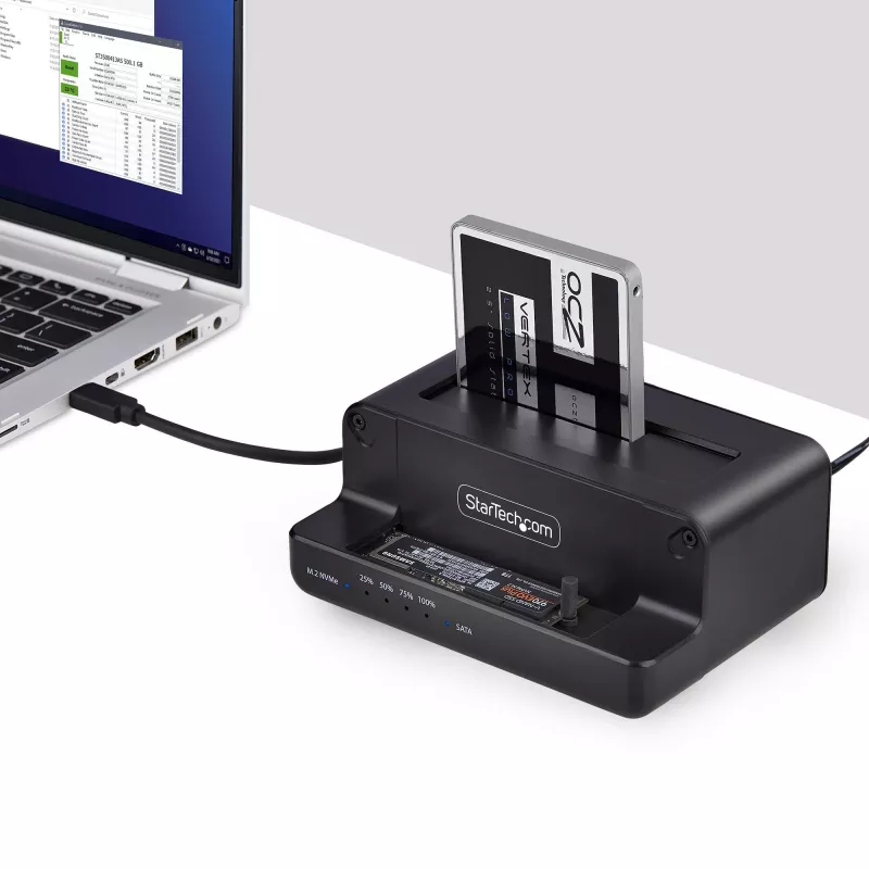StarTech.com M.2 NVMe → 2,5/3,5 col. SATA diskų kopijavimo įrenginys, dviejų lizdų autonominė SSD klonavimo stotelė / disko dokas, dvikryptis NVMe → SATA / SATA → NVMe, iki 27 GB/min, TAA