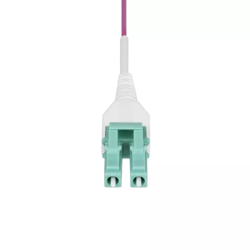 „StarTech.com“ 5 m LC į LC (UPC) OM4 daugiagyslis šviesolaidinis kabelis, Erika Violet, 50/125 µm, 40G/100G, LOMMF/VCSEL, vienbats jungiamasis laidas, OFNR (pakylų reitingas)