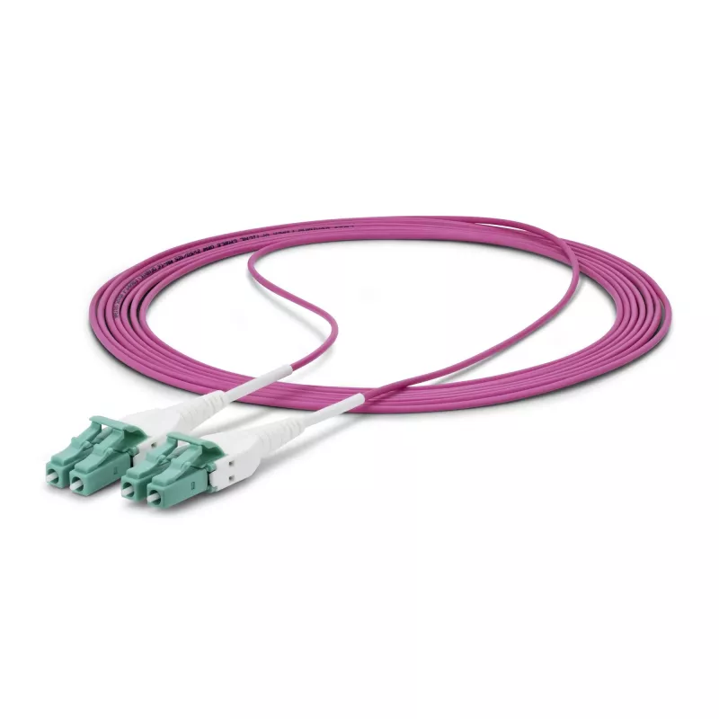 „StarTech.com“ 5 m LC į LC (UPC) OM4 daugiagyslis šviesolaidinis kabelis, Erika Violet, 50/125 µm, 40G/100G, LOMMF/VCSEL, vienbats jungiamasis laidas, OFNR (pakylų reitingas)