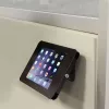 StarTech.com Saugus planšetinių kompiuterių stovas - stalinis arba tvirtinamas prie sienos, juoda, 24.6 cm (9.7 col.), 9.7 col. iPad, Plienas, 1.3 cm, Raktas
