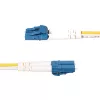 StarTech.com 1 m (3,3 pėd.) LC į SC (UPC) OS2 vienmodis dvipusis šviesolaidinis kabelis, 9/125 µm, 100G, nejautrus lenkimui, mažos įterpimo nuostoliai – LSZH šviesolaidinis trumpiklis
