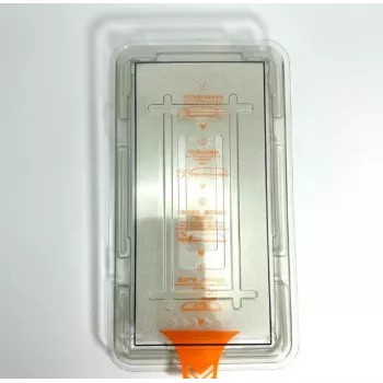 Grūdinto stiklo ekrano apsauga eSTUFF, skirta iPhone 15, ES560304-50BULK, apsauganti nuo įbrėžimų
