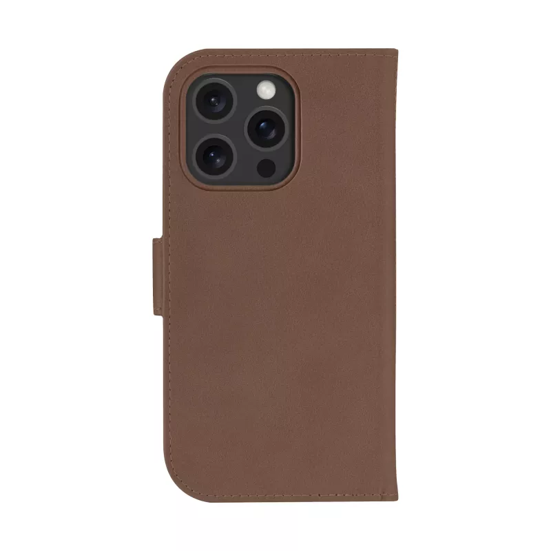 Dėklas-knygelė dbramante1928 Lynge MagSafe iPhone 16 Pro tamsiai ruda