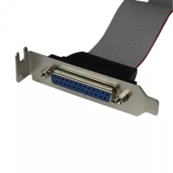 StarTech.com žemo profilio 40 cm lygiagretaus prievado antraštės kabelio adapteris su laikikliu – DB25 (mot.) į IDC26