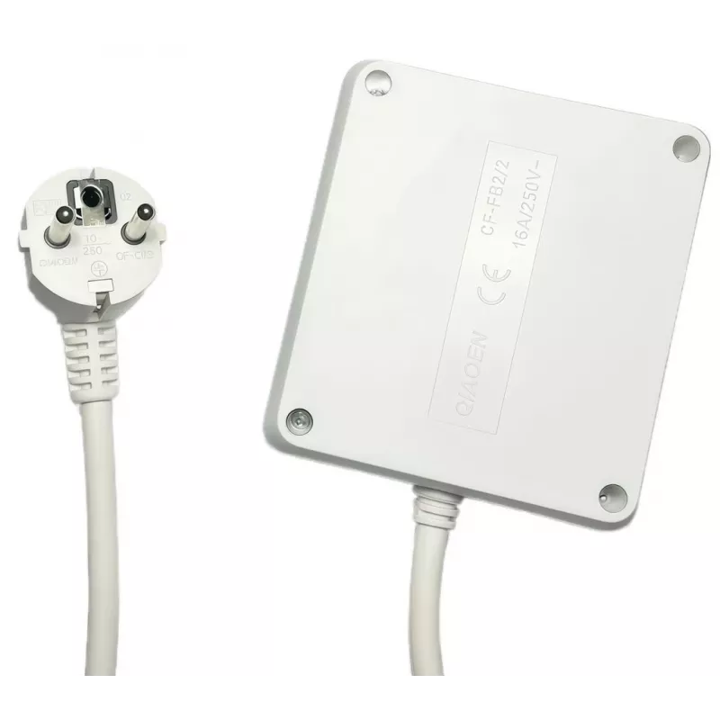 Microconnect MC-PSSQUARE040150FRW maitinimo ilgintuvas 1,5 m 4 kintamosios srovės lizdai (-ų) Vidaus Balta