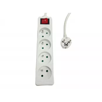 Maitinimo lizdas MicroConnect MC-PSOO040500FRW — 4 krypčių su atskirais įjungimo/išjungimo jungikliais