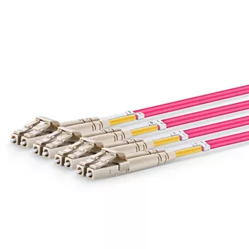 Lanview LVO230502-MTP InfiniBand šviesolaidinis kabelis 2 m OM4 MTP LC