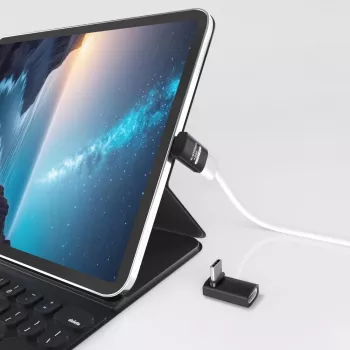 USB4 laidas MicroConnect USB4-CCFAS90-240W — 240 W energijos tiekimas, 40 Gbps duomenų perdavimas, USB-C į USB-C