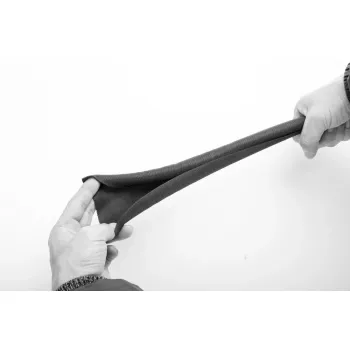 Vivolink VLSC102500B kabelių įvorė juoda