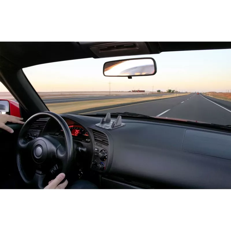 Cellularline Dash Pad Pro – universalus prietaisų laikiklis automobilio prietaisų skydeliui
