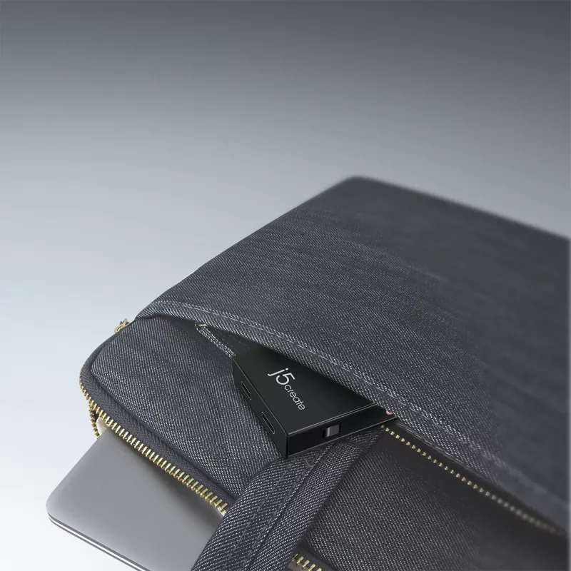 j5create JVA02 tiesioginio fiksavimo adapteris HDMI™ į USB-C™ su maitinimo tiekimu, juodas