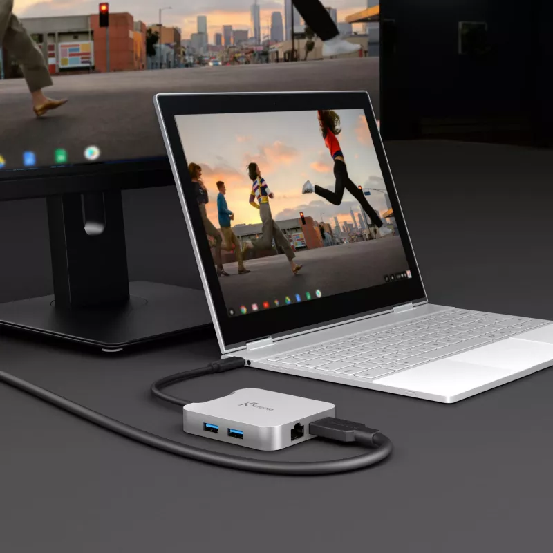 j5create JCD391 4K60 Elite USB-C® PD daugiafunkcis adapteris, sidabrinis