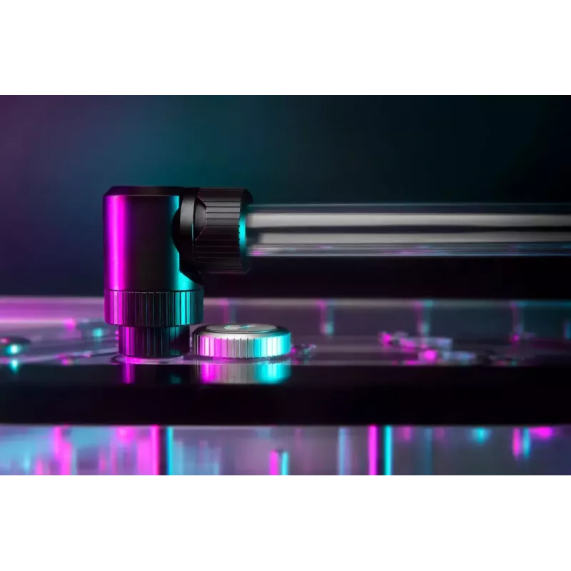 Jungtis iš ek water blocks modelis — žalvaris juoda aukštis 7 mm skersmuo 16,5 mm