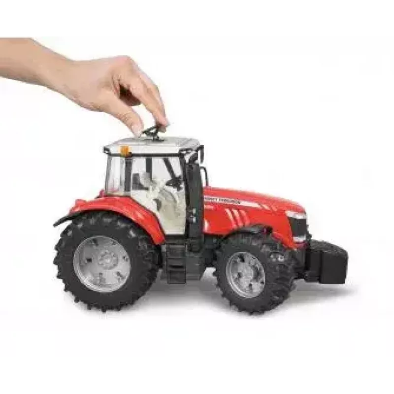 Žaislinis traktorius BRUDER Massey Ferguson 7624