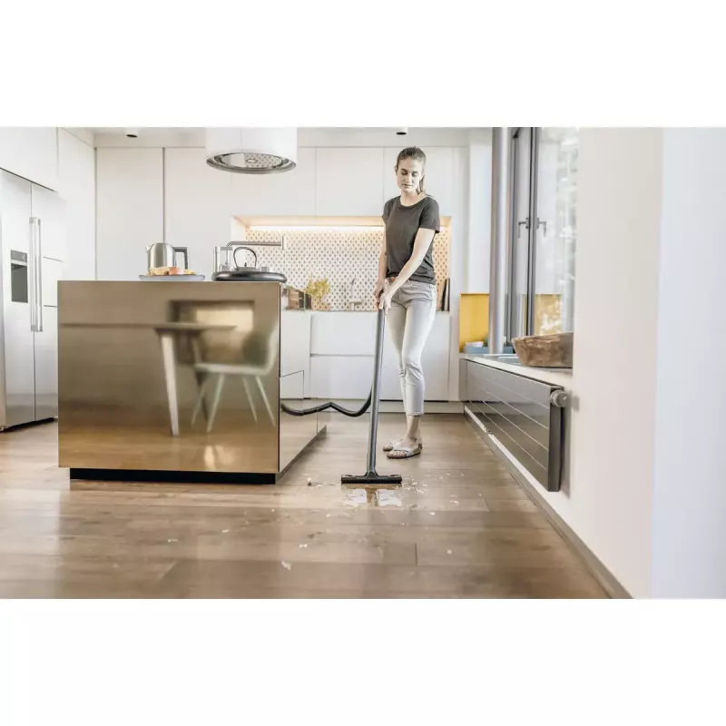 Statinis dulkių siurblys Karcher KWD 3 V-17/4/20/F — 17 l, 1000 W, sausam ir šlapiam valymui, 2 m žarna