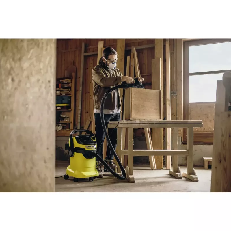 Statinis dulkių siurblys Karcher KWD 3 V-17/4/20/F — 17 l, 1000 W, sausam ir šlapiam valymui, 2 m žarna