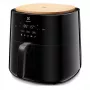 Karšto oro gruzdintuvė Electrolux EAF7B – 6,8 L, 1800 W, liečiamasis valdymas, 8 programos, maks. 200 °C, juoda