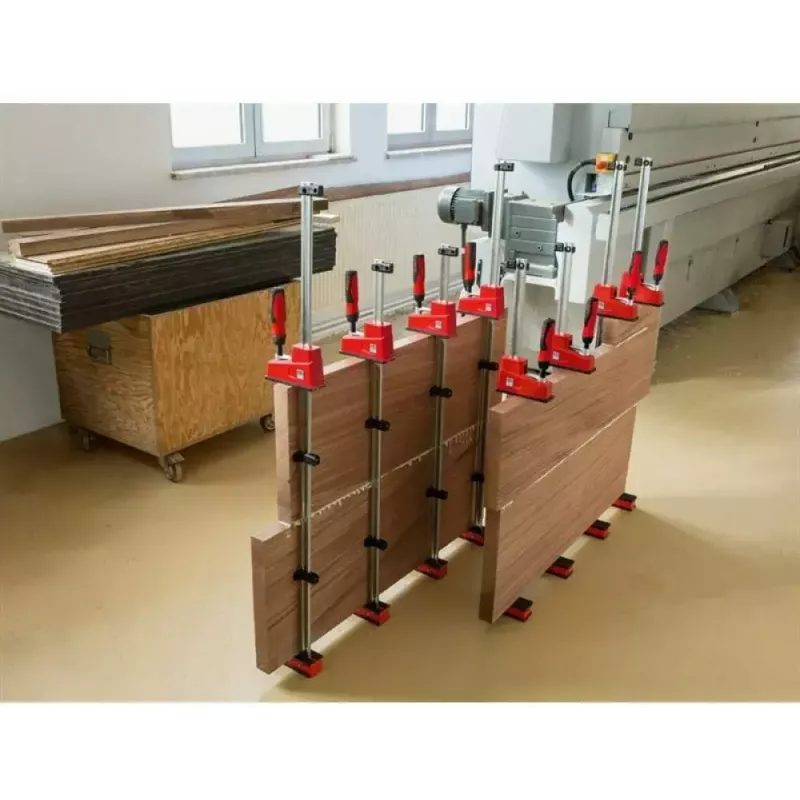 Bessey korpuso spaustuvas REVO KRE 1250/95 (modelis KRE125-2K) - reguliuojamas 1250 mm strypas, 95 mm žiočių gylis