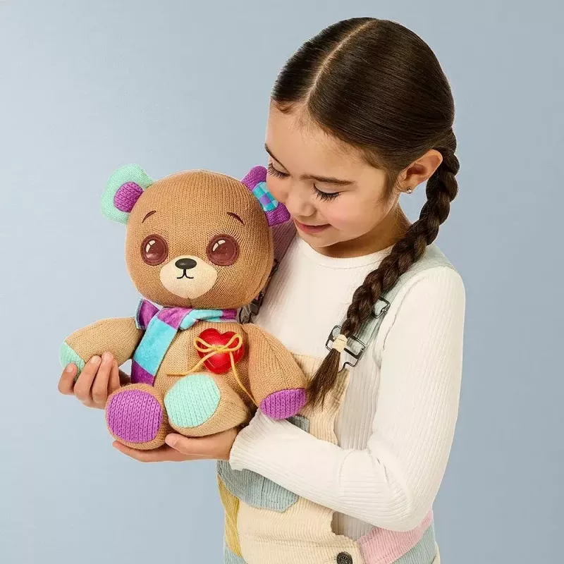 Interaktyvus pliušinis talismanas Cobi Thready Bear — judesiu aktyvuojamas žaislas su garsu ir jutikliais